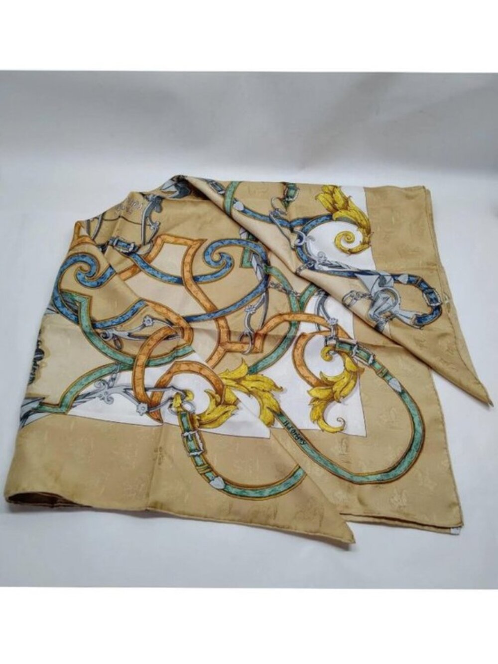 Authentic Hermès L’Instruction du Roy Carré 90 Silk Scarf - Picture 3 of 10